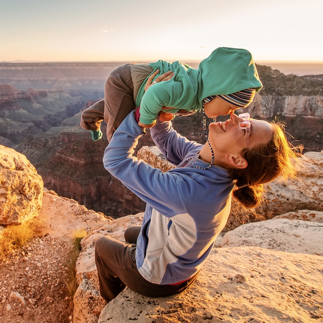 woman with kid cropped