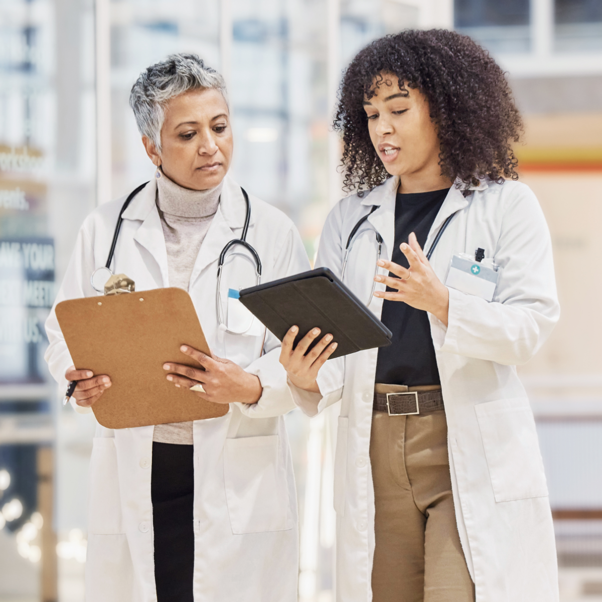 A physician presents to a colleague.